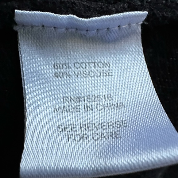 Meera lane pearl button closure black knit cardigan size 2X - Picture 4 of 4